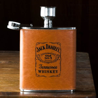 Набор с фляжкой и стопками Макси Jack Daniels
